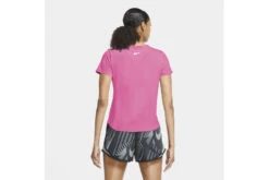 Nike Swoosh Run Short-Sleeve Running Top (Plus Size) -MoveWear Verkoopwinkel 37012772 2