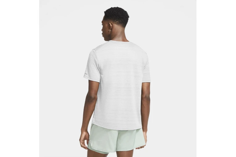 Nike Dri-fit Miler Loopshirt Wit Heren 4 Nike Dri-fit Miler Loopshirt Wit Heren - Afbeelding 2