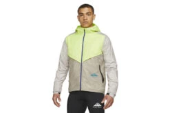 Voorkant 11 Nike Windrunner Trail Jack Lemon Twist/moon Fossil Heren