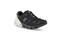 On Cloudflyer 4 Loopschoenen Black/White Dames -MoveWear Verkoopwinkel 37111016 3