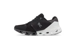 On Cloudflyer 4 Loopschoenen Black / White Heren -MoveWear Verkoopwinkel 37111017 2